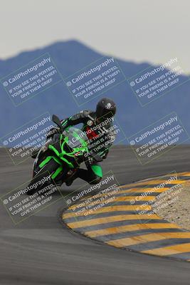 media/Jan-14-2023-SoCal Trackdays (Sat) [[497694156f]]/Turn 12 (120pm)/